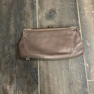 Hobo International Mavis Leather Double Kiss Top Zip Bottom Wallet